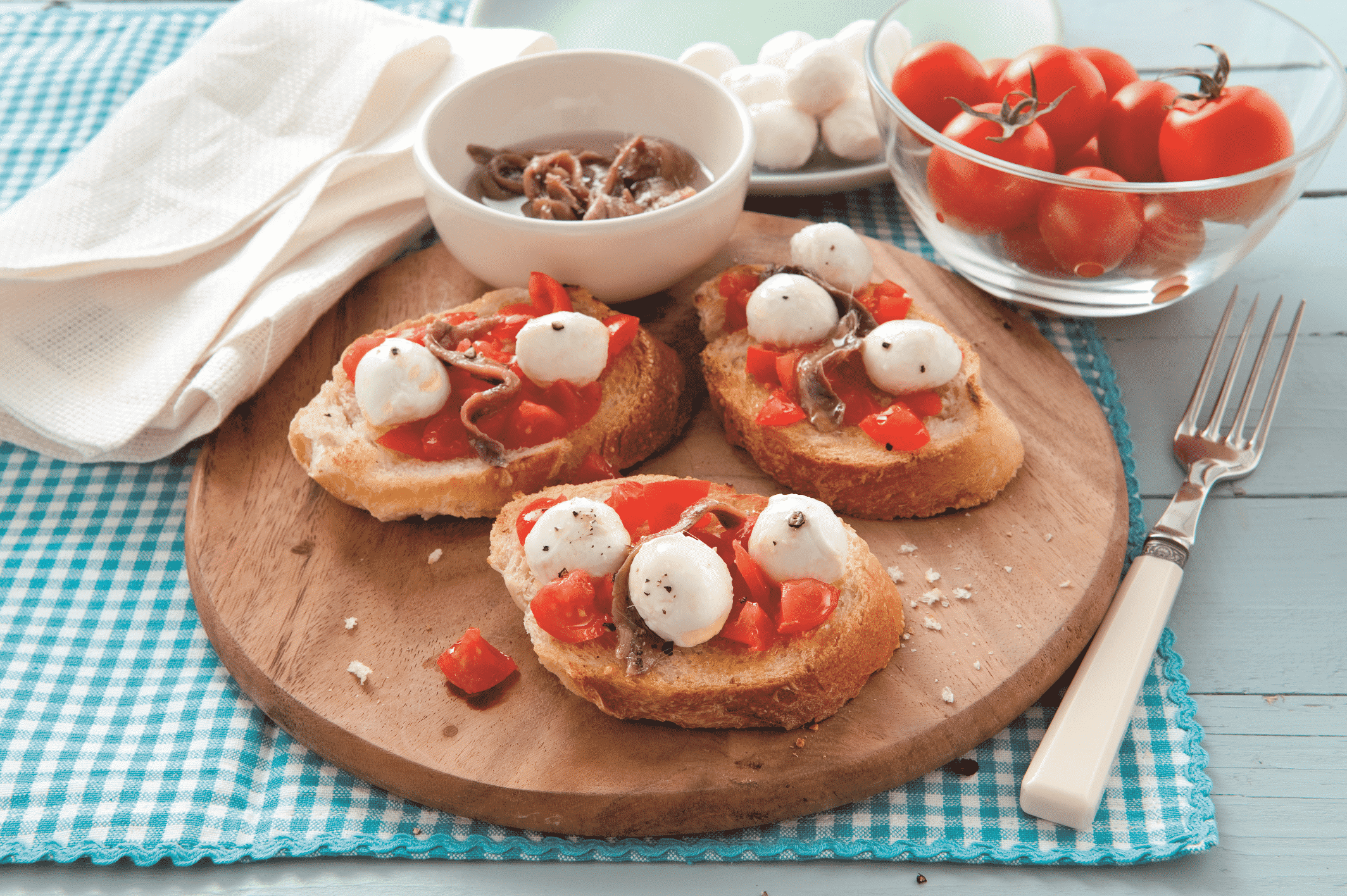 Neapolitan-style Bruschetta with Galbani Mozzarella - Galbani