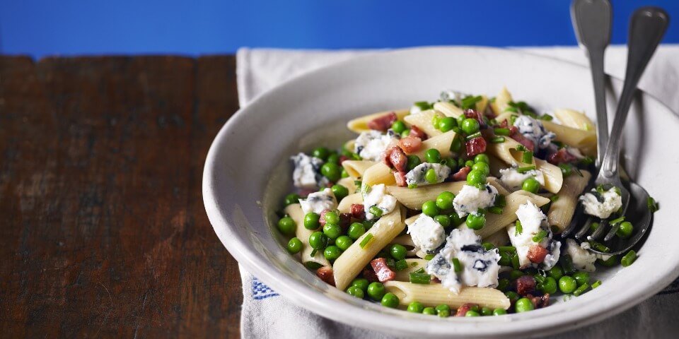 Penne Pasta with Peas, Pancetta and Galbani Dolcelatte - Galbani