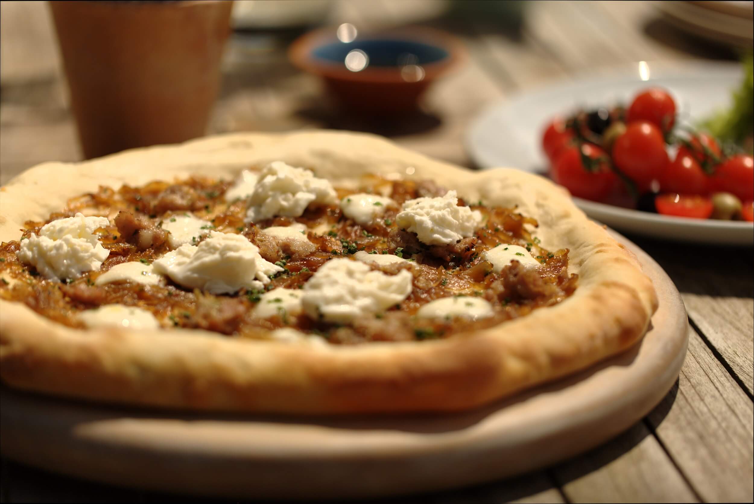 Galbani Mozzarella, Ground Sausage and Onion Pizza - Galbani