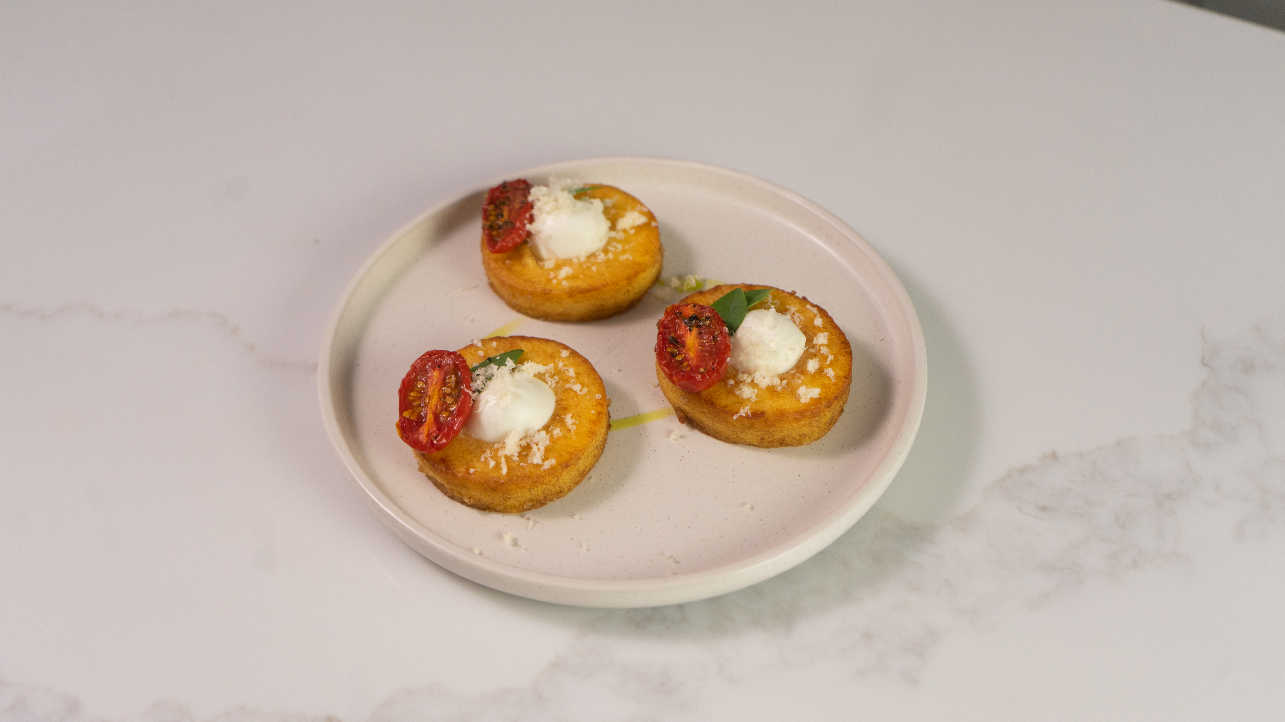 Fried Polenta with Mini Mozzarella and Tomato - Galbani