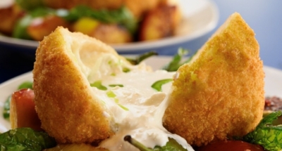 Deep Fried Burrata – with Glazed Fruits and Hot Honey - Galbani